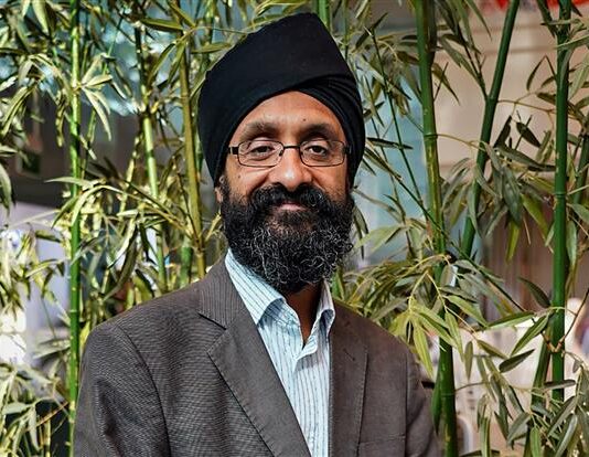Singapore National University appoints British professor Jasjit Singh to internationally raise appreciation of Sikh way of life